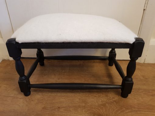 Sheep and Alpaca Foot Stool