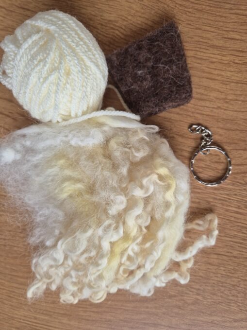 knitted sheep keyring