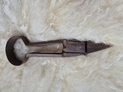 hand sheep shears