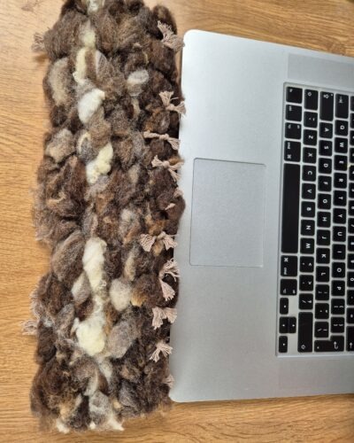 thermal properties wrist support